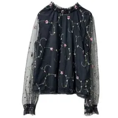 【M】one way ワンウェイ 花柄刺繍チュールブラウス 黒 シアー素材のサムネイル