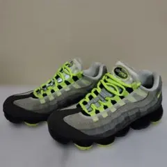Nike Air　Vapor Max 95 ネオンイエロー
