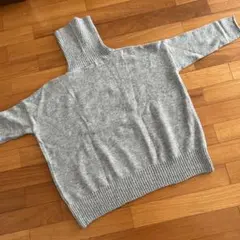 試着のみ　アンティカ　ニット　セーター フリーサイズ　オーバー