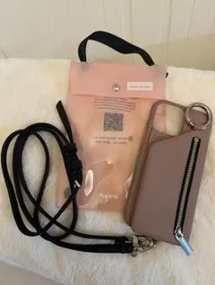 ajew ピンクベージュ iPhone 13promaxケース ストラップ付き