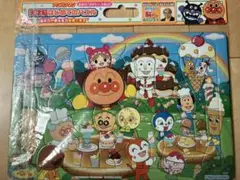 パズル⭐️アンパンマン⭐️おかしのくに⭐️80ピース⭐️3歳から⭐️専用袋アリのサムネイル