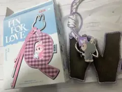 THE MONSTERS pin for loveラブブ イニシャル