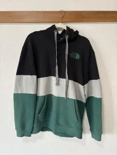 THE NORTH FACE プルオーバーパーカー