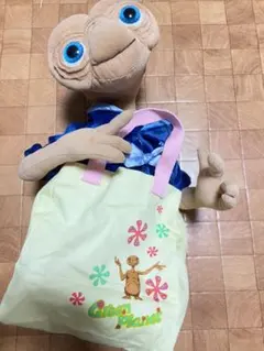 e.t ぬいぐるみ