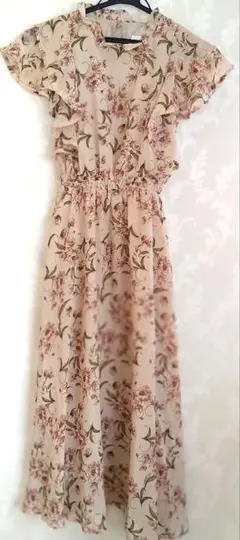 トッコクローゼット　花柄ロングワンピース　ワンピースＭサイズ