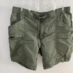 オリーブグリーン XXL ショートパンツ　UNIQLO