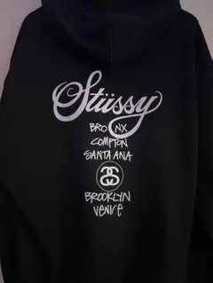 ステゥーシー元値5万です