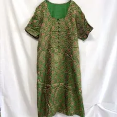 ★総柄 半袖ロングワンピース グリーン ボタニカル アジアン　中華　スリット　緑