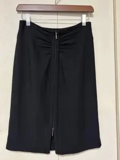 m*8様 EMPORIO ARMANIフロントジップ タイトスカート ブラックのサムネイル