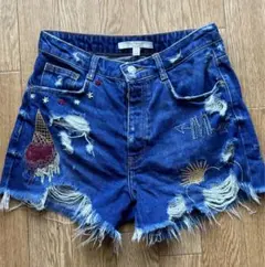 ZARA ザラ　ショートパンツ　デニム　インディゴブルー　刺繍　ダメージ