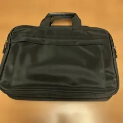 ビジネスバッグ　ポーチ付き