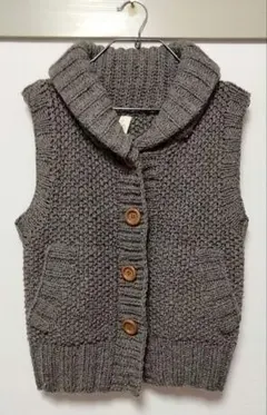 Item thumbnail for item 49081382-fec6-43a6-ab47-f01584ff1c42