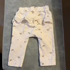 クリーム色のフリル付きパンツ　70サイズ　futafuta