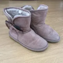 a.v.v ピンク リボン付きブーツ