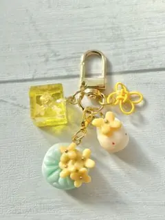 【金木犀】 練り切り うさぎ饅頭 琥珀羹 水引 和菓子 キーホルダー