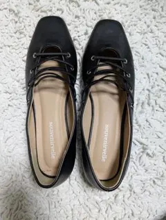 souvenirvelle 黒 レースアップ フラットシューズ