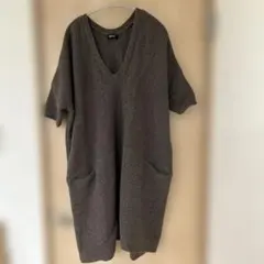 ZUKKA ズッカ　チュニック Vネック　オーバーサイズ