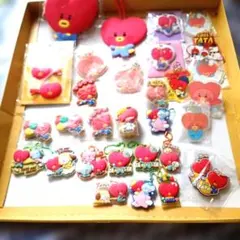BT21 TATA キーホルダー 大量セットのサムネイル