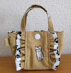 【24】ハンドメイド　フリルバッグ型　ポーチ　トラ猫