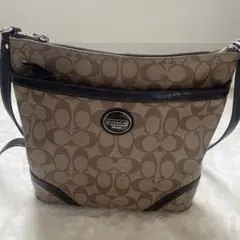 COACH シグネチャー ショルダーバッグ ブラウンのサムネイル