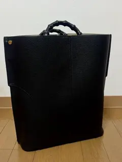 E'POR 黒レザーバンブーハンドルトートバッグ