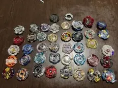 ベイブレードバーストセット とパーツ多数