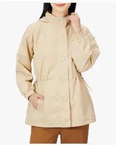 28【新品】XL　ベージュ マウンテンパーカー フード付き　プーマ