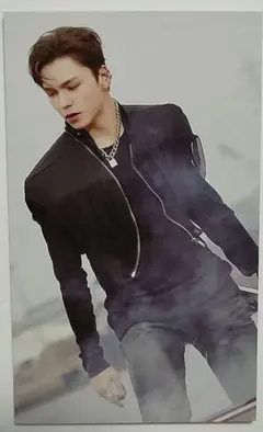 SEVENTEEN FACE THE SUN バーノン