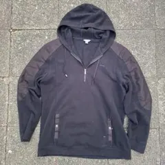 Calvin Kleinブラックフード付きパーカー