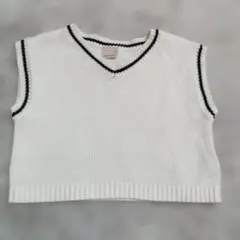 petit main ホワイト Vネックベスト 50〜70