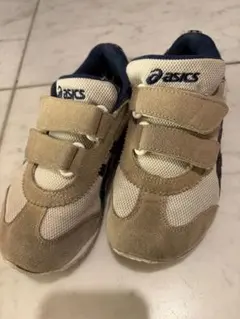 asics キッズスニーカー ベージュ
