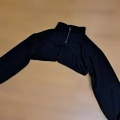 【美品】DAZY クロップド丈スウェットパーカー Lブラック