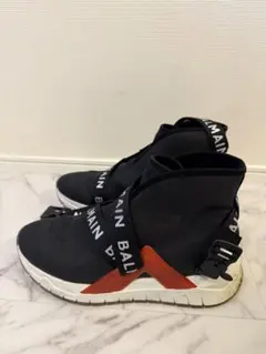 BALMAIN ハイカットスニーカー ブラックのサムネイル