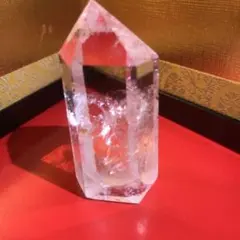 高額当選・偉大なる力　宝物殿に祀られたピラミッド水晶　莫大なお金を呼び寄せのサムネイル