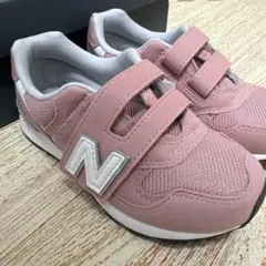 専用　New Balance 313 ピンク スニーカー 18cm