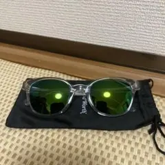 クリアフレーム グリーンミラー サングラス