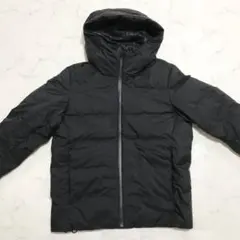【美品】【Mサイズ】ユニクロ シームレスダウンジャケット パーカ