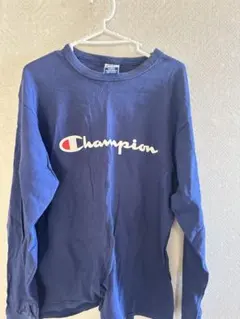 Champion ネイビー ロゴ入り 長袖Tシャツ