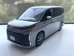 トヨタ 新型ノア 90後期 ミニカー カラーサンプル メタルストリーム