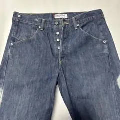 美品】Levi