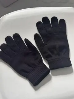 黒のニット手袋
