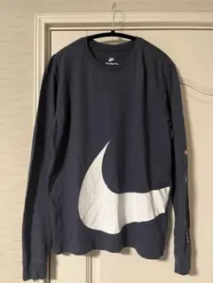 Nike ネイビー 長袖　SWOOSH トレーニング