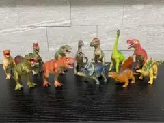 BIG恐竜フィギュア 約20センチ 3体 セレクト可能