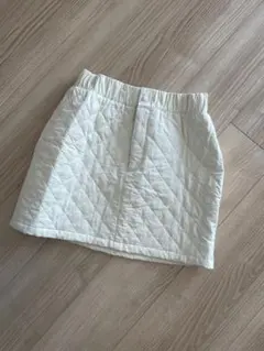ZARAアイボリー キルティングミニスカート