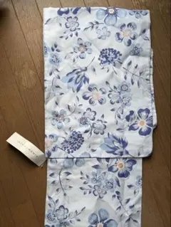 小紋　フルセット　着物　正絹　花　グレー白地　可憐　余り布付き　O9 小紋 フルセット 着物 正絹 花 グレー白地 可憐 余り布付き O9 2025年