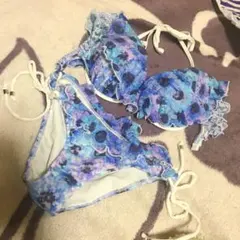 9M サイズ    美品◎  LAETITIA 水着✩.*˚