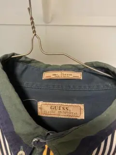 GUESS ストライプ ボタンダウンシャツ