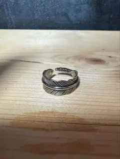フェザー　モチーフ　シルバー　リング　指輪
