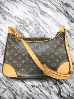 【ルイヴィトン】ブローニュ30 モノグラム　中古品 ルイヴィトン バッグ ブローニュ 30 モノグラム LOUIS ルイ