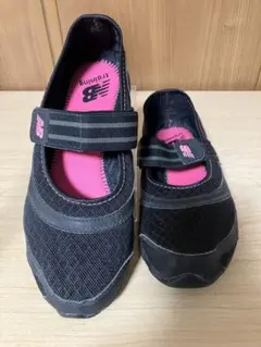 New Balance 夏用スリッポンブラック/ピンク 24cm EE